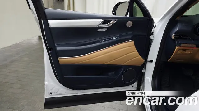 Genesis GV80 2.5T Бензин AWD — Фото автомобиля 24