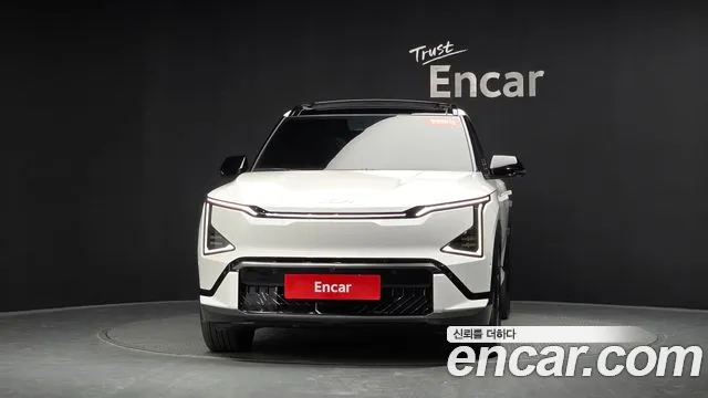 Kia EV5 — Фото автомобиля 3