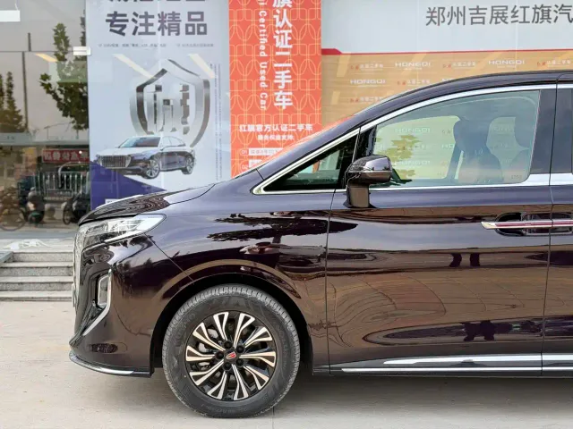 Hongqi HQ9 PHEV — Фото автомобиля 4