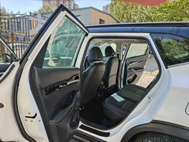 Kia Seltos — Фото автомобиля 10