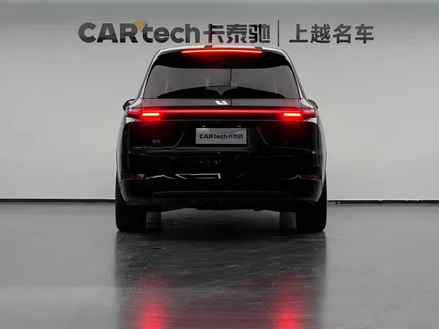 Li Auto L9 — Фото автомобиля 2