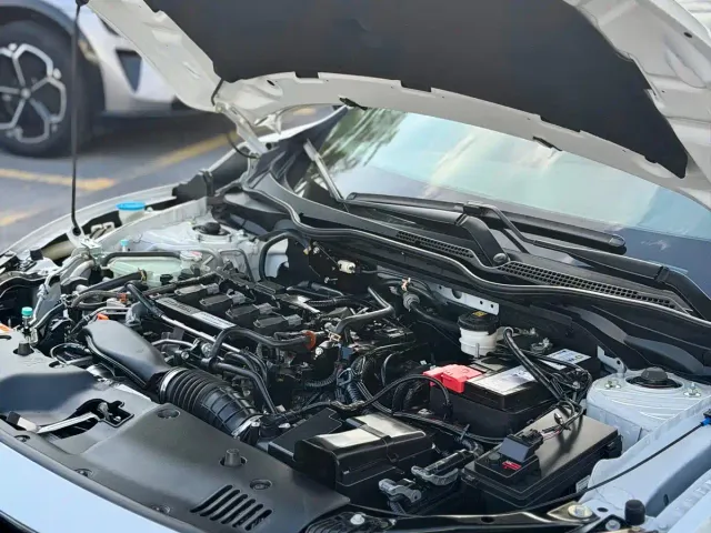 Honda Civic — Фото автомобиля 12