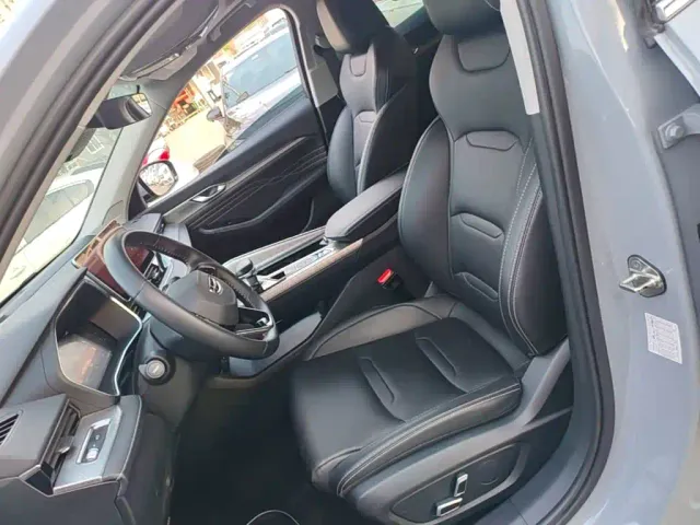 Geely Xingrui — Фото автомобиля 14