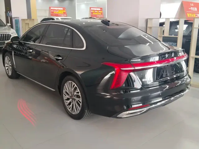 Hongqi H5 — Фото автомобиля 8