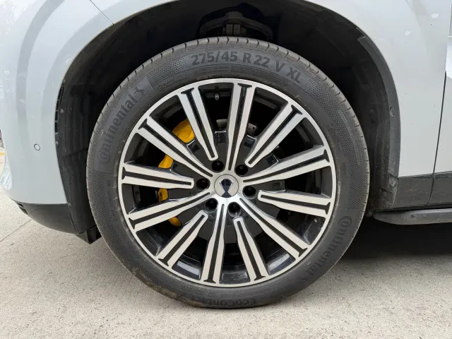 Denza N9 — Фото автомобиля 21