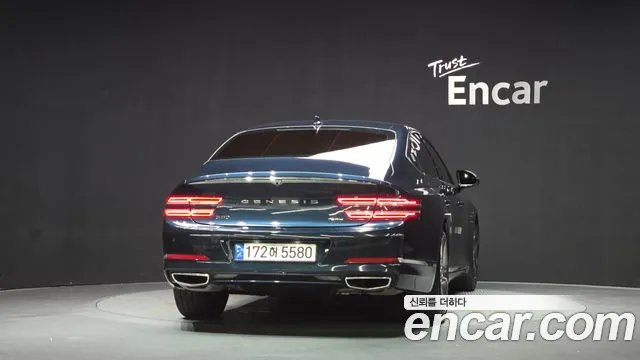 Genesis G80 RG3 — Фото автомобиля 3