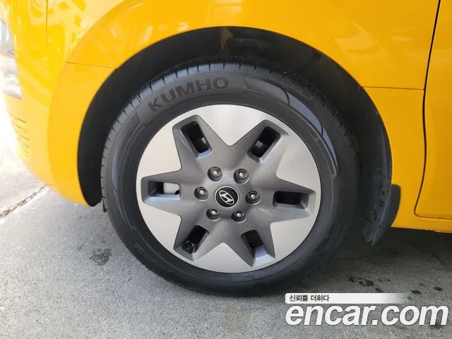 Hyundai Staria — Фото автомобиля 14