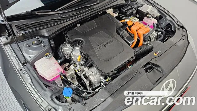 Hyundai Avante CN7 — Фото автомобиля 9