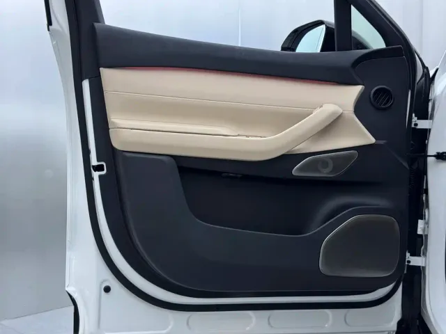Nio EC7 — Фото автомобиля 9