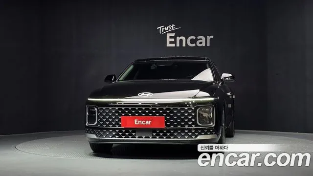 Hyundai Grandeur GN7 — Фото автомобиля 3