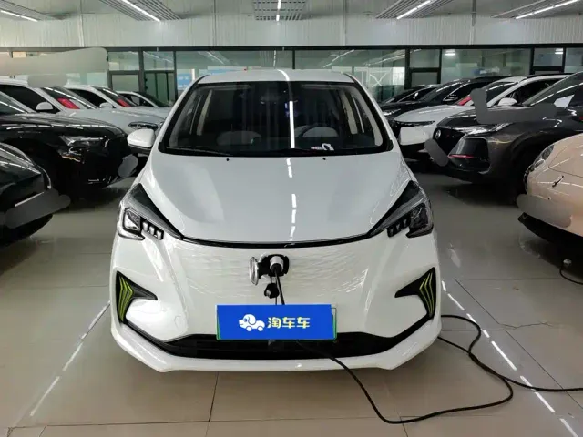 Changan Benben E-Star — Фото автомобиля 2