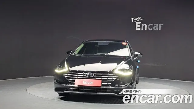 Hyundai Sonata — Фото автомобиля 3