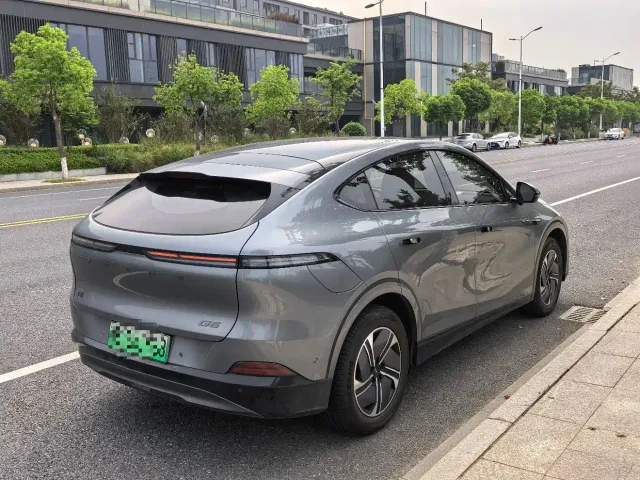 Xpeng G6 — Фото автомобиля 4