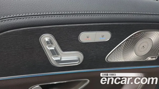 Mercedes-Benz GLS-Class — Фото автомобиля 25