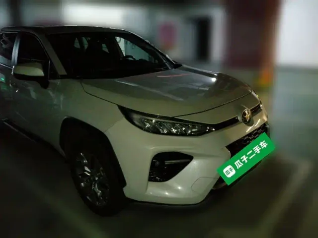 Toyota Wildlander — Фото автомобиля 3