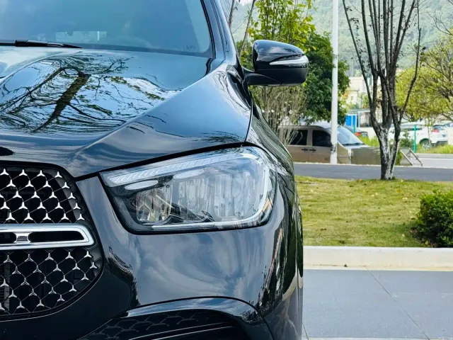 Mercedes-Benz GLE-Class — Фото автомобиля 6
