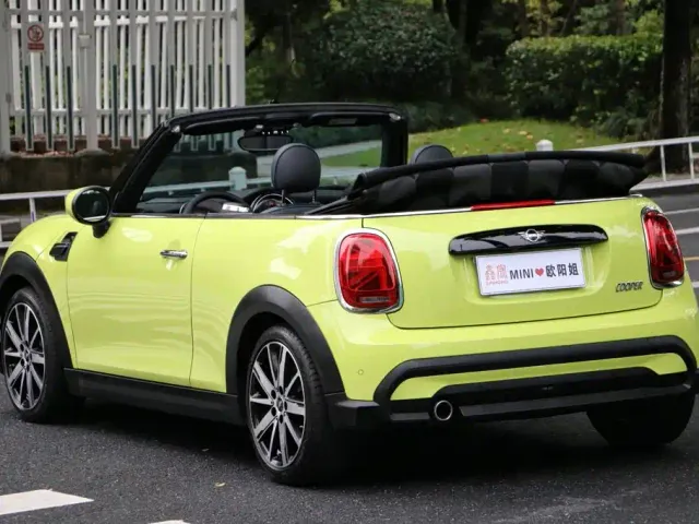MINI Hatch — Фото автомобиля 12
