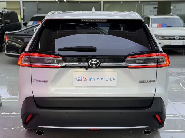 Toyota Wildlander — Фото автомобиля 9