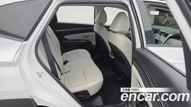 Hyundai Tucson NX4 — Фото автомобиля 12