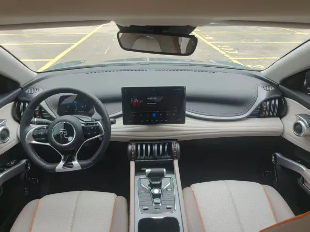 BYD Yuan PLUS — Фото автомобиля 9