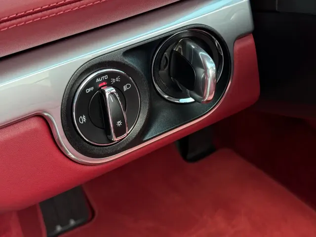Porsche 718 — Фото автомобиля 23