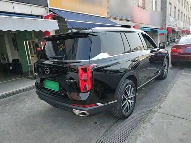GAC Trumpchi GS8 — Фото автомобиля 6