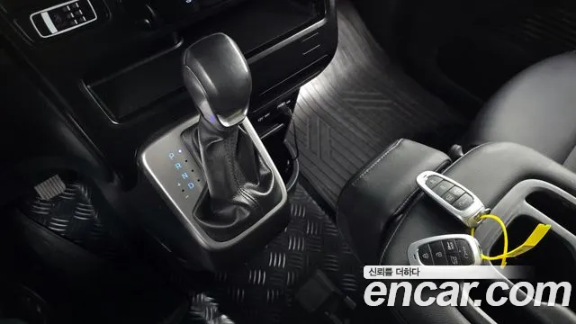 Hyundai Staria Staria Tourer 9 мест — Фото автомобиля 9