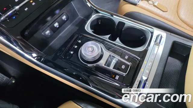 Kia Carnival 4th Gen — Фото автомобиля 9