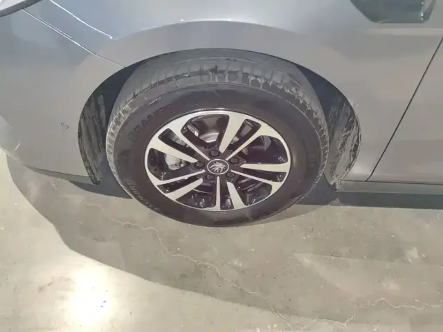 BYD Qin PLUS — Фото автомобиля 22