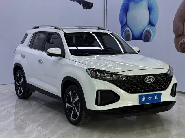 Hyundai ix35 — Фото автомобиля 3