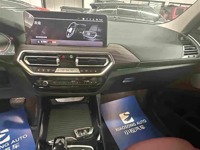 BMW X3 — Фото автомобиля 8