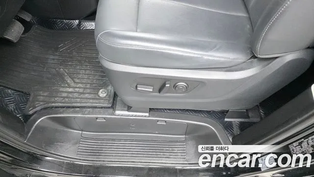 Hyundai Staria — Фото автомобиля 30
