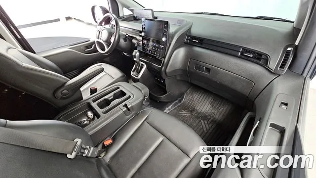 Hyundai Staria — Фото автомобиля 10