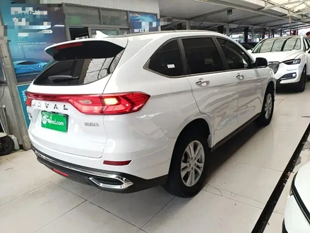 Haval M6 — Фото автомобиля 6