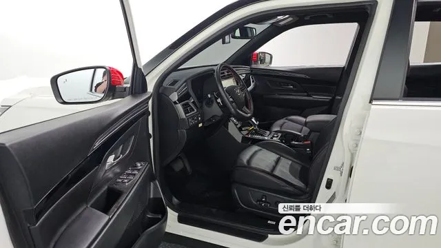 KG_Mobility_Ssangyong KORANDO — Фото автомобиля 9