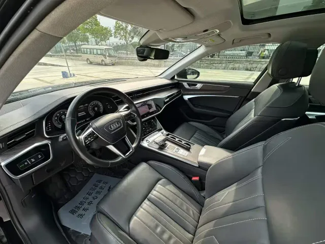 Audi A6L — Фото автомобиля 4