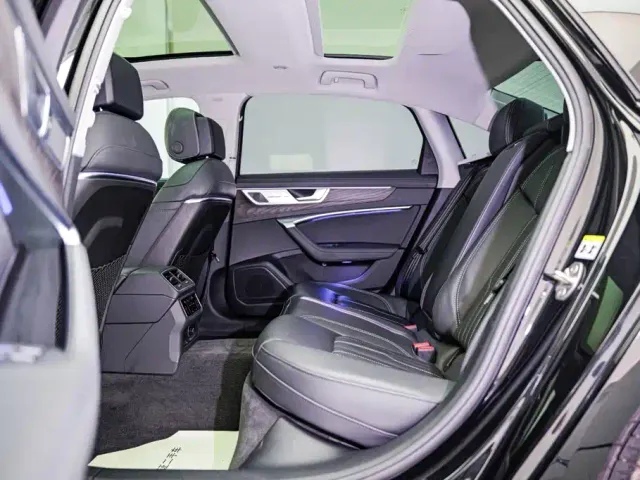 Audi A6L — Фото автомобиля 18