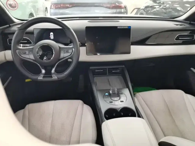 BYD Seal 06 — Фото автомобиля 9