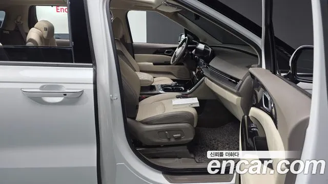 Kia Canival Carnival 4 поколение Дизель 9 мест Signature — Фото автомобиля 21