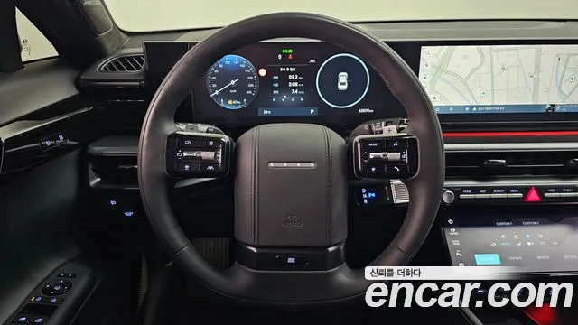 Hyundai Grandeur Grandeur (GN7) 2.5 Бензин 2WD — Фото автомобиля 12