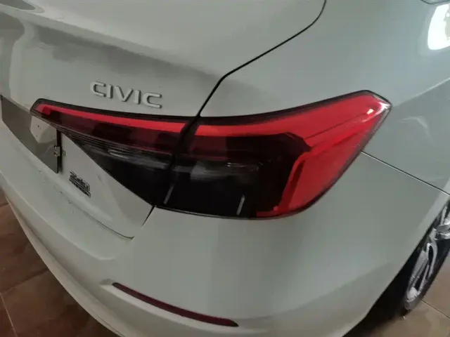 Honda Civic — Фото автомобиля 7