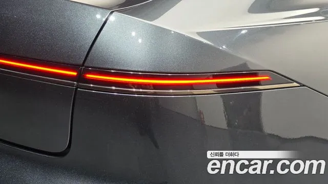 Hyundai Grandeur GN7 — Фото автомобиля 8