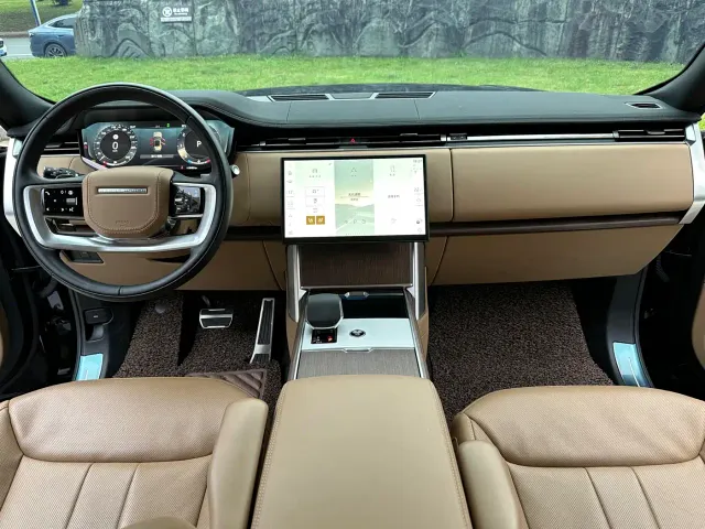 Land Rover Range Rover — Фото автомобиля 14