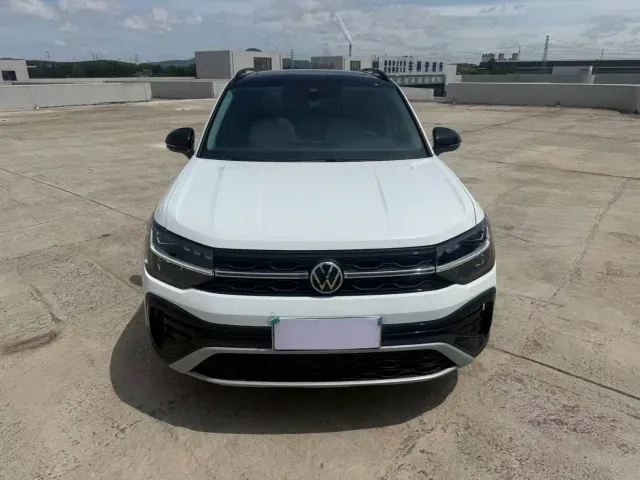 Volkswagen Tharu — Фото автомобиля 2