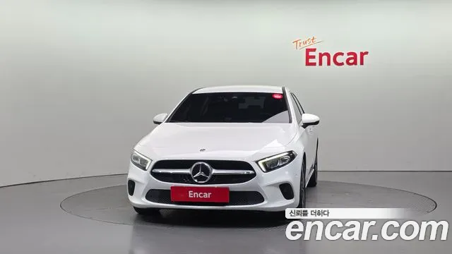 Mercedes-Benz A-Class — Фото автомобиля 2