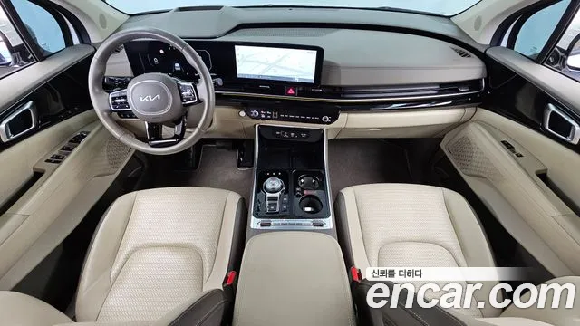 Kia Carnival Generation 4 — Фото автомобиля 7