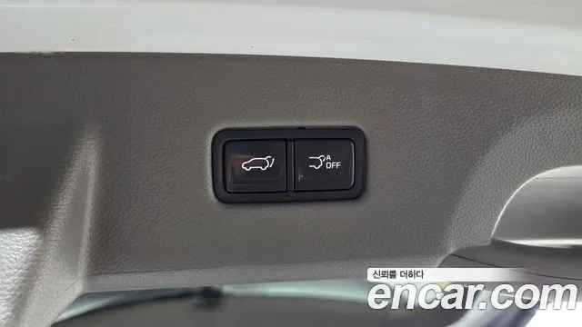 Kia Canival Carnival 4 поколение Бензин 9 мест Signature — Фото автомобиля 17