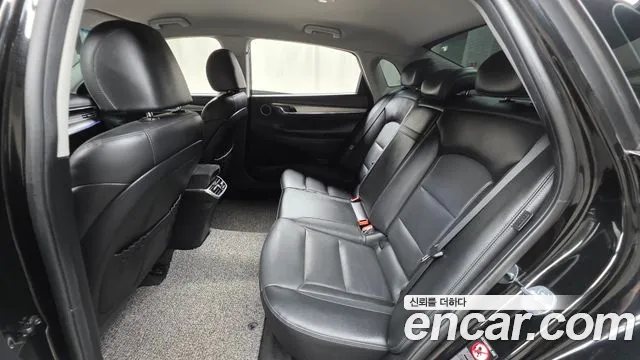 Hyundai Grandeur — Фото автомобиля 12