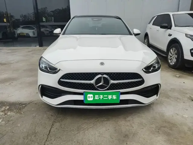Mercedes-Benz C-Class — Фото автомобиля 2