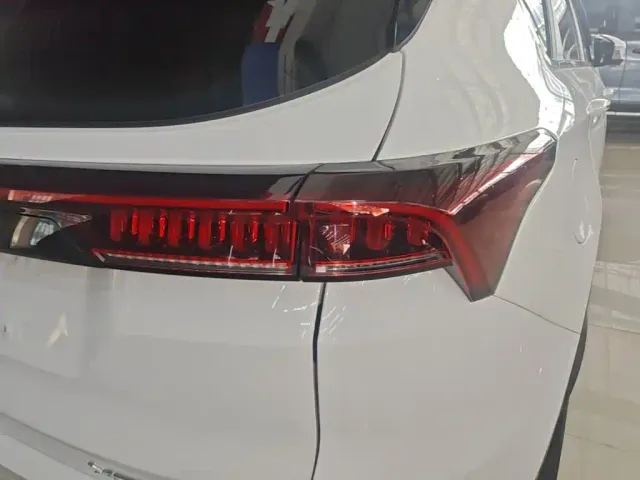 Jetour X70 Plus — Фото автомобиля 7